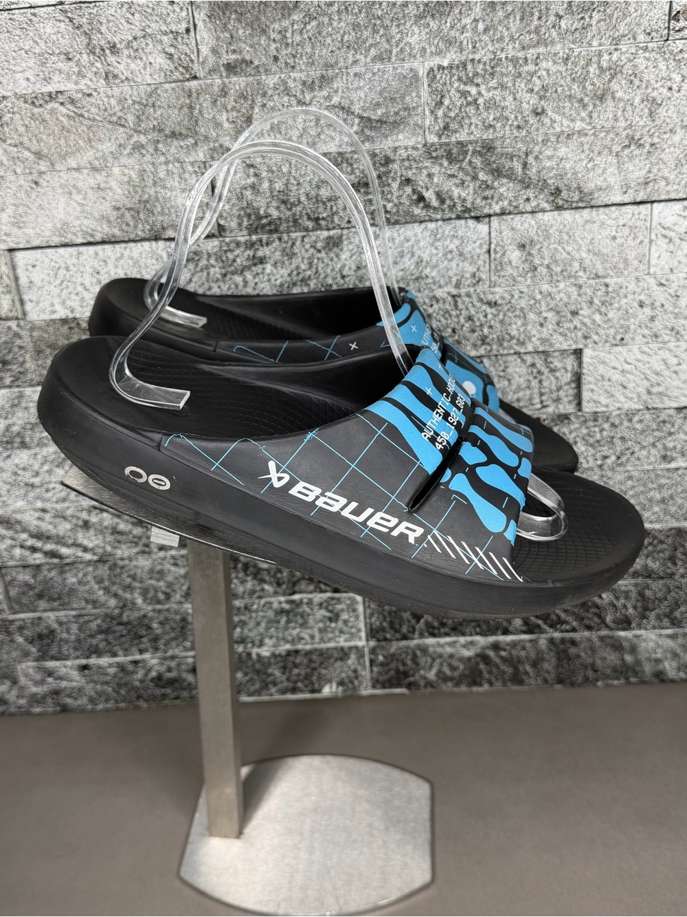 Oofos Bauer Limited Edition Skeleton Hockey Slide Sandals M8/W10